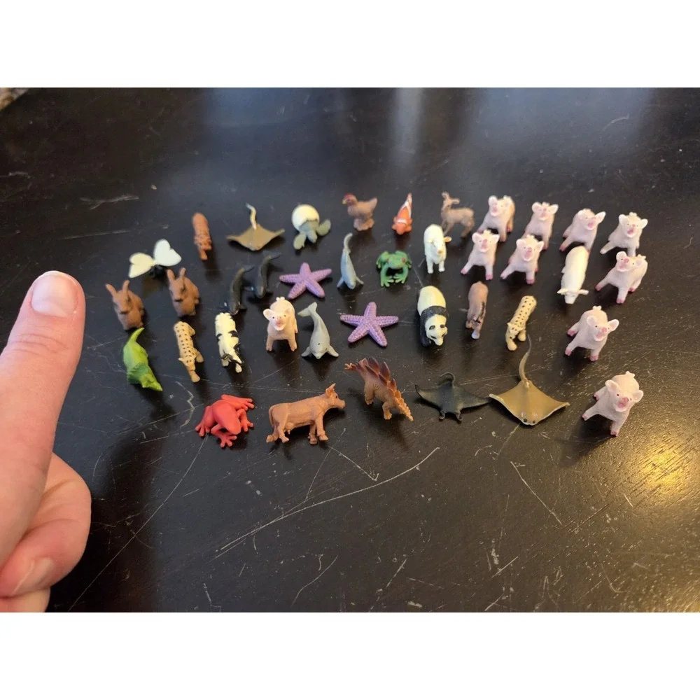 Miniature Animal‎ Trinket Lot